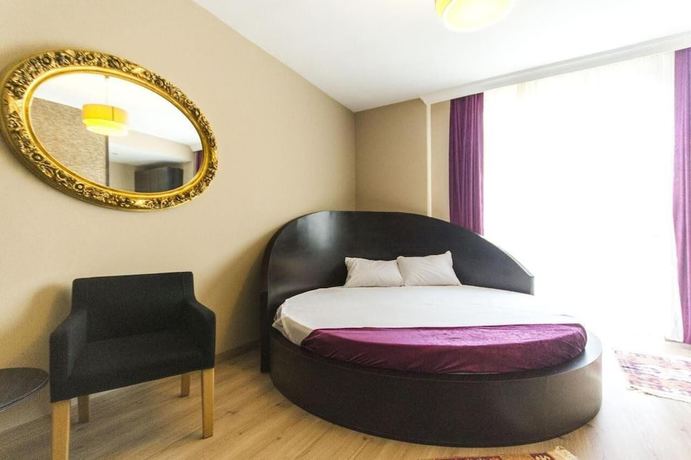 Imagen de la habitación del Bossuite Hotel Maltepe. Foto 19