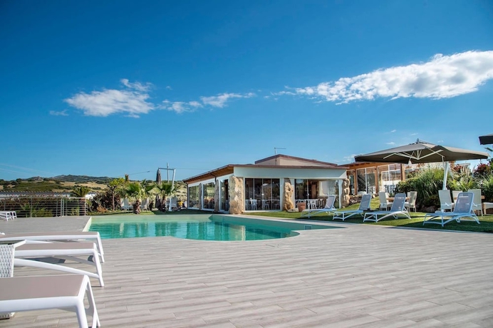 Imagen general del Botanic Golf SaCuba and Resort. Foto 1