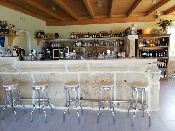 Imagen del bar/restaurante del Botanic Golf SaCuba and Resort. Foto 13