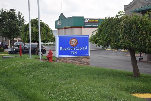 Imagen de la habitación del Bourbon Capital Inn, Bardstown. Foto 8