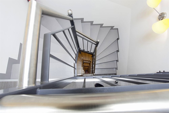 Imagen de los interiores del Boutique 072 Hamburg St. Georg. Foto 12