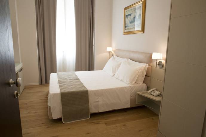 Imagen de la habitación del Boutique Hotel Enia, Prato. Foto 11