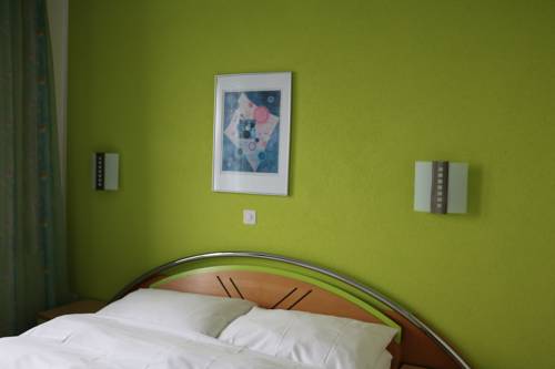 Imagen de la habitación del Boutique Hotel Niesenblick - direkt am Thunersee gelegen mit SELF CHECK IN & digitaler Rezeption. Foto 3