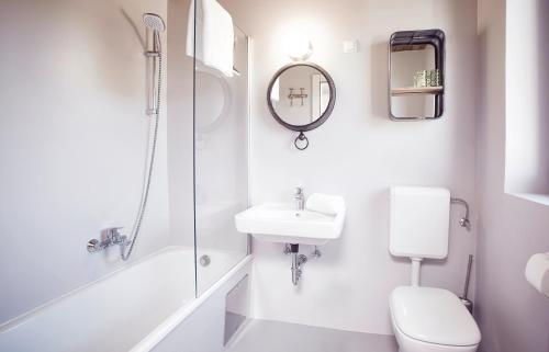 Imagen de la habitación del Boutique-Gasthof Ueberfuhr. Foto 9