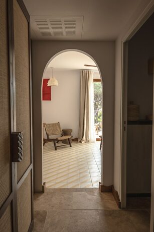 Imagen general del Boutique-H&ocirc;tel et Restaurant Basgi Basgi. Foto 1