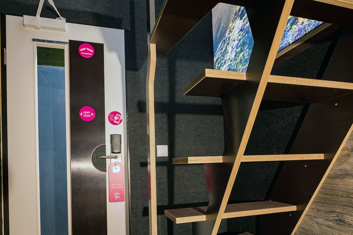 Imagen de la habitación del BoxHotel Hannover. Foto 15