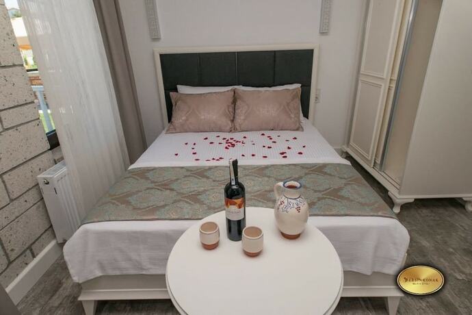 Imagen de la habitación del Bozcaada Ersin Konak. Foto 14