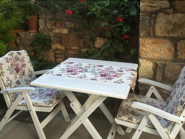 Imagen del bar/restaurante del Bozcaada Fahri Hotel. Foto 8