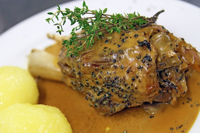 Imagen del bar/restaurante del Brauhotel and Gasthof GROSCH. Foto 3