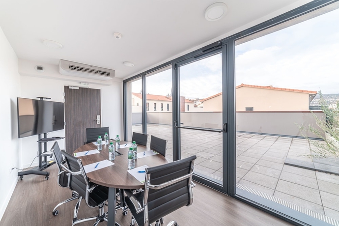 Imagen de los interiores del Break and Home Clermont-Ferrand. Foto 17