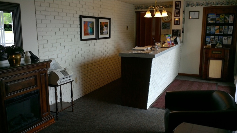 Imagen de los interiores del Brentwood Motor Inn. Foto 16