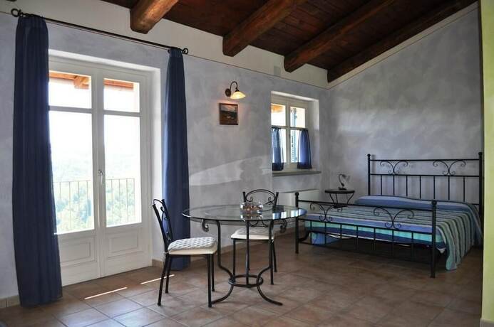 Imagen de la habitación del Bricco Rosso. Foto 16
