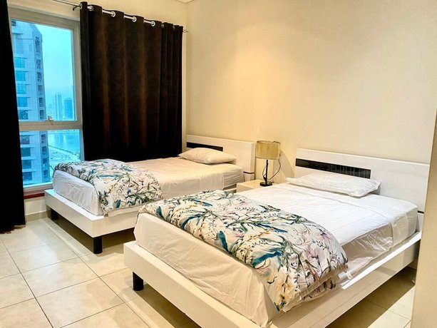 Imagen de la habitación del Brightline Property In Marina For Short Term Rent. Foto 7