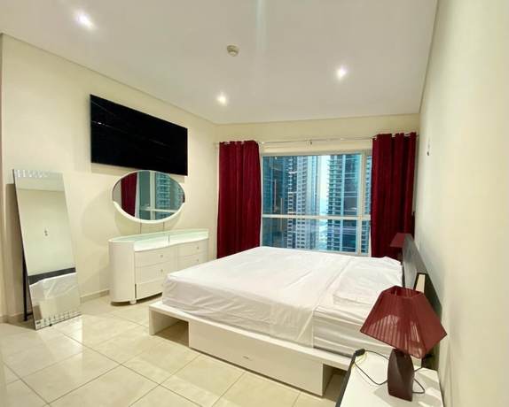 Imagen de la habitación del Brightline Property In Marina For Short Term Rent. Foto 9
