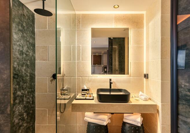 Imagen general del Brown JLM. Foto 4