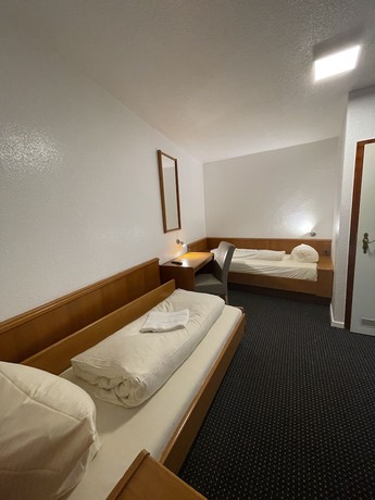 Imagen de la habitación del Brunnen Hotel. Foto 8