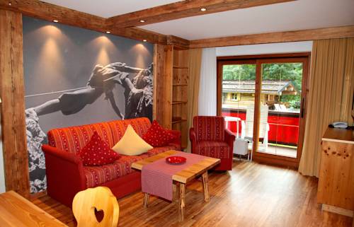 Imagen de la habitación del Brunnenhof Oberstdorf - Ferienwohnungen Mit Hotel. Foto 15