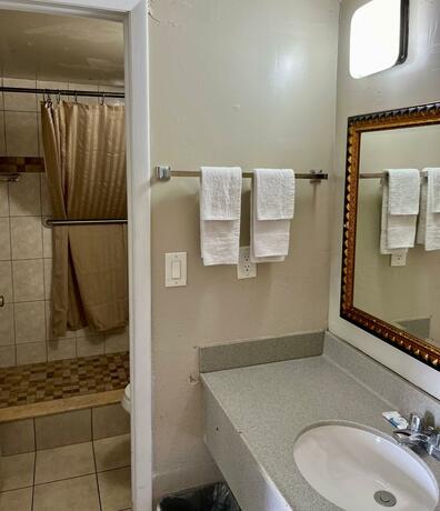Imagen general del Budget Inn. Foto 2