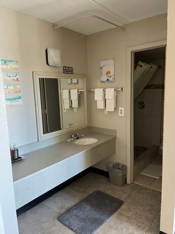 Imagen general del Budget Inn. Foto 4