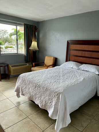 Imagen general del Budget Inn. Foto 10