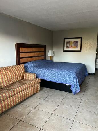 Imagen general del Budget Inn. Foto 15