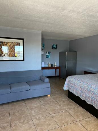 Imagen general del Budget Inn. Foto 26