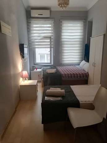 Imagen de la habitación del Bufes Hotel. Foto 5