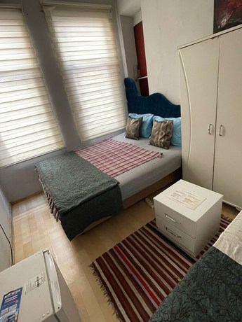 Imagen de la habitación del Bufes Hotel. Foto 17