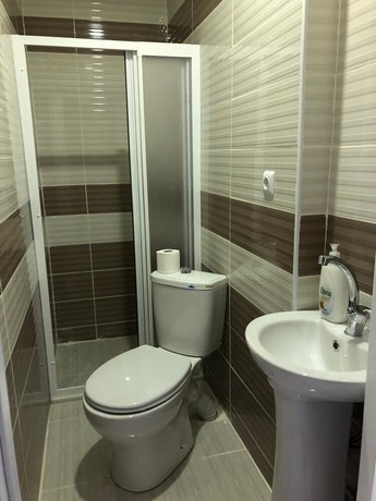 Imagen de la habitación del Bufes Hotel, Fatih. Foto 13