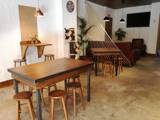 Imagen de los interiores del Buho House. Foto 9