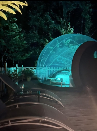 Imagen de los exteriores del Bulle d'R. Foto 11