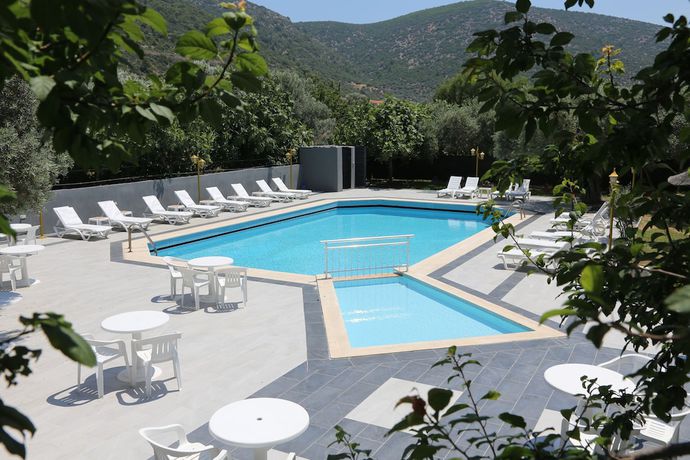 Imagen de la piscina del Bulut Garden Boutique Hotel. Foto 12