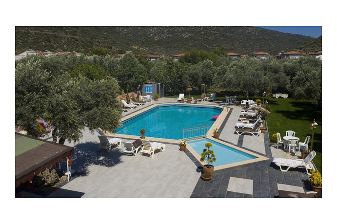 Imagen de la piscina del Bulut Garden Boutique Hotel. Foto 14