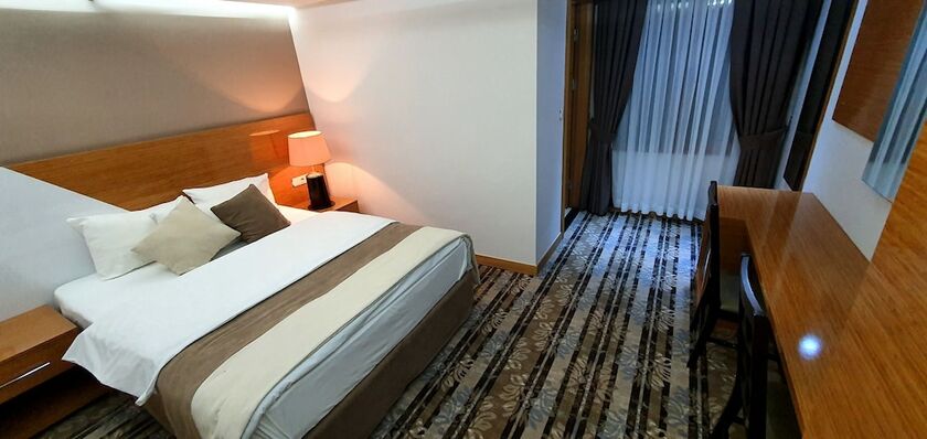 Imagen de la habitación del Bulvar Hotel. Foto 14