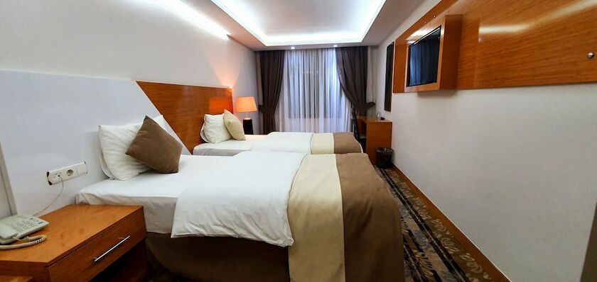 Imagen de la habitación del Bulvar Hotel. Foto 16