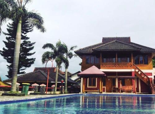 Imagen general del Bungalow kampoengstrawberry ciwidey. Foto 1