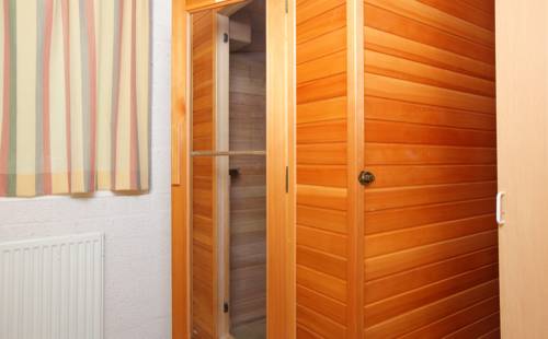 Imagen de la habitación del Bungalowpark Schin Op Geul. Foto 6