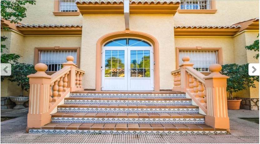 Imagen de los exteriores del Bungalows Canadá. Foto 17