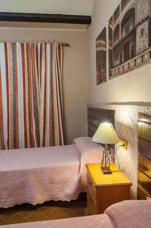 Imagen de la habitación del Bungalows Las Ca&ntilde;adas. Foto 4