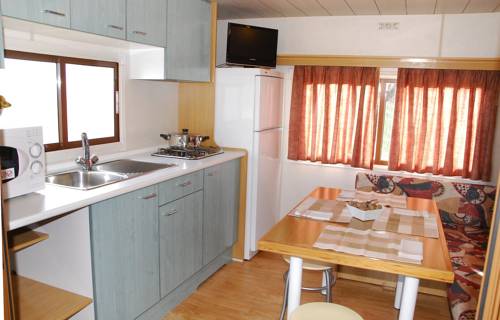 Imagen de la habitación del Bungalows Pirineus. Foto 6