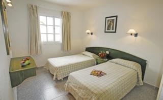 Imagen de la habitación del Bungalows los Claveles Park. Foto 2