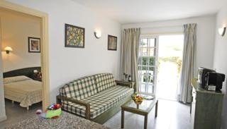 Imagen de la habitación del Bungalows los Claveles Park. Foto 4