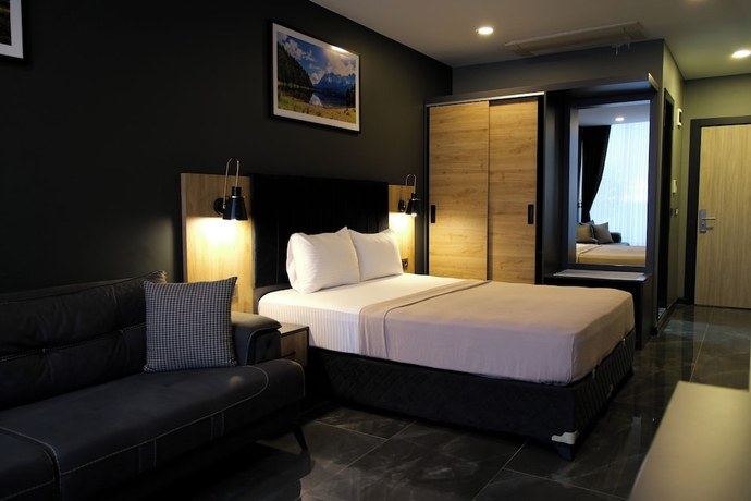 Imagen de la habitación del Bur&ccedil; Airport Hotel. Foto 2