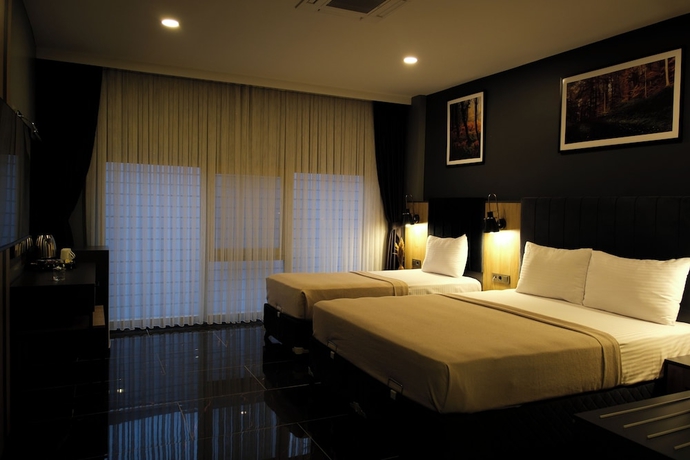 Imagen de la habitación del Bur&ccedil; Airport Hotel. Foto 5