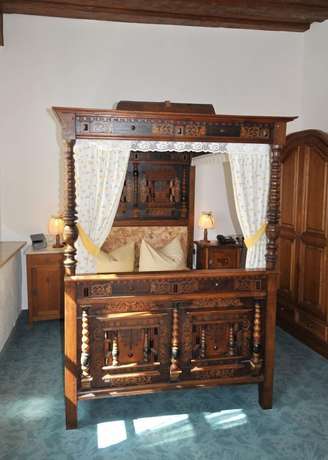 Imagen de la habitación del Burg Hotel Colmberg. Foto 19