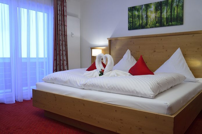 Imagen de la habitación del Burg Hotel, Feldberg en la Selva Negra. Foto 17