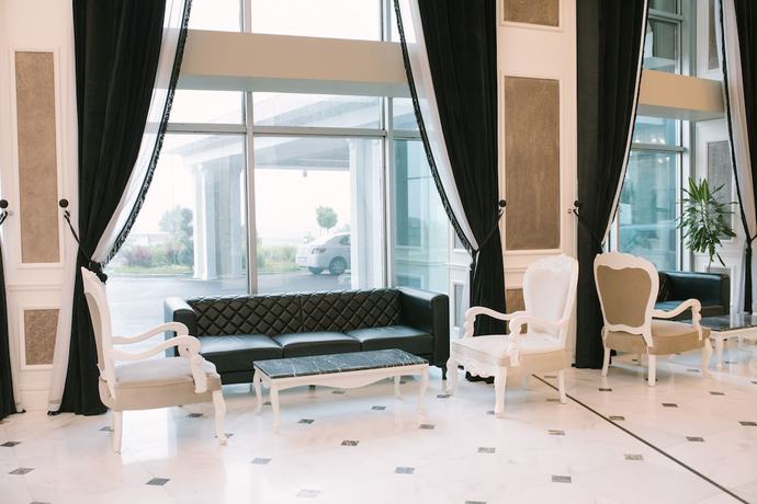 Imagen de los interiores del Burgaz Izer Hotel. Foto 17