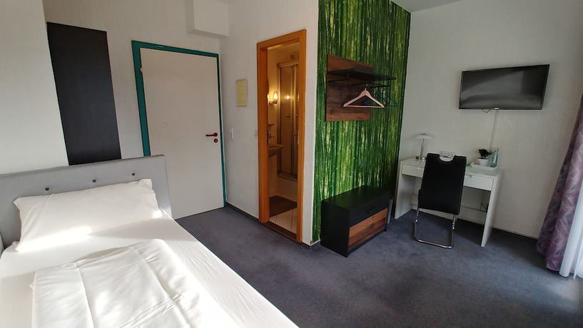 Imagen de la habitación del Burghof Hotel Garni. Foto 4