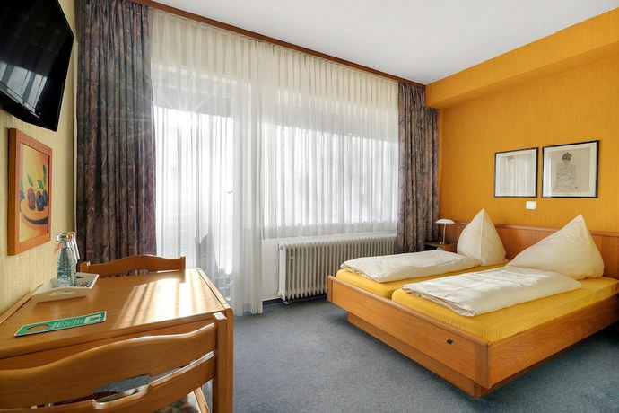 Imagen de la habitación del Burghof Hotel Garni. Foto 5