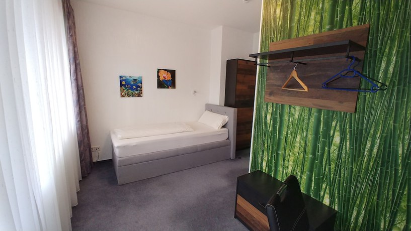 Imagen de la habitación del Burghof Hotel Garni. Foto 12